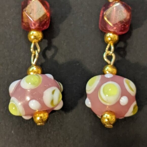 Pink Lampwork glass earrings - Picture 6 of 7